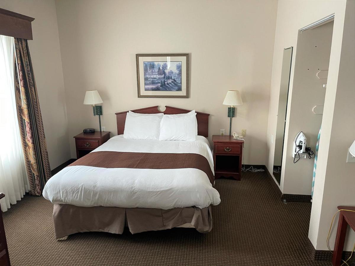 River Hills Hotel- Mankato Eksteriør bilde