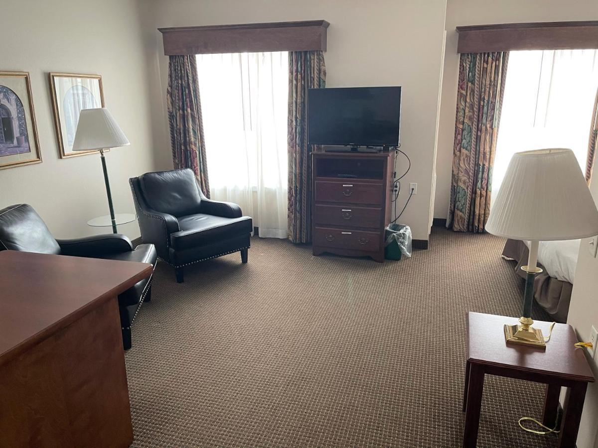 River Hills Hotel- Mankato Eksteriør bilde